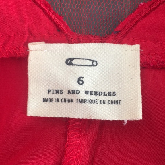 Urban Outfitters Pins and Needles Lace Sleeveless Fit & Flare Dress, size 6 ❤️ - Picture 9 of 16